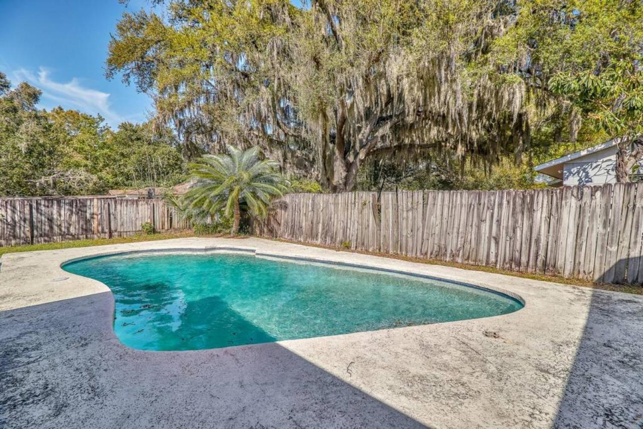 Large Groups Up To 12 Guests In Ground Pool Tampa Exterior photo